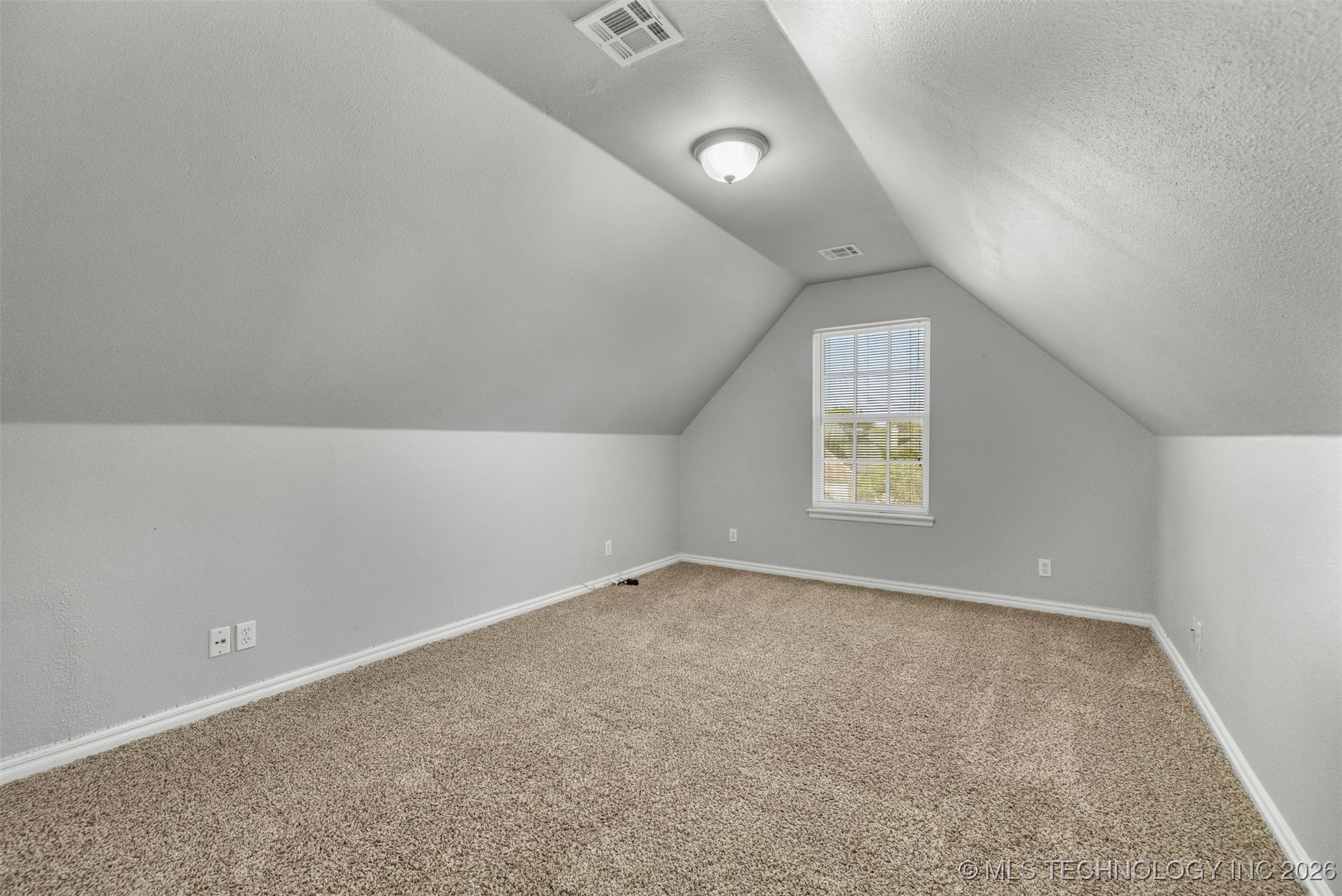 11515 S Mulberry Court