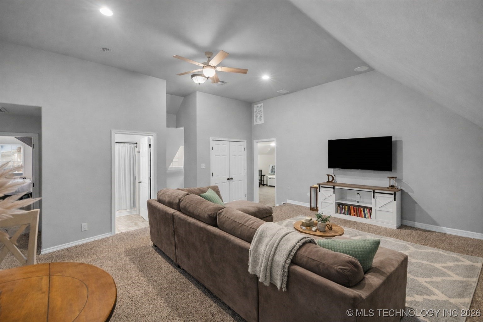 11515 S Mulberry Court