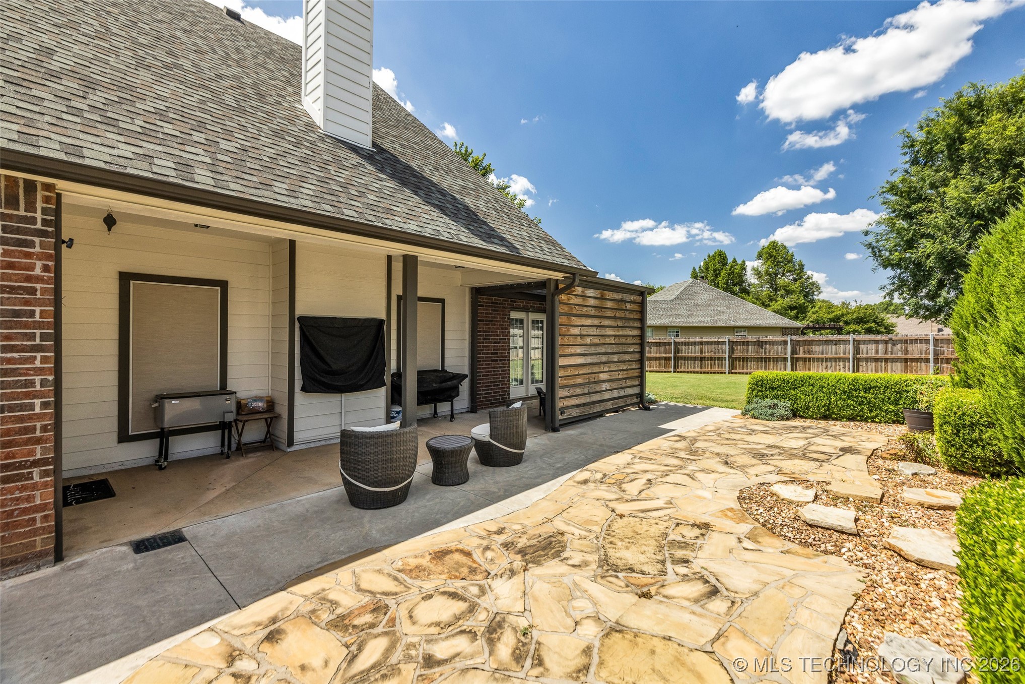 11515 S Mulberry Court