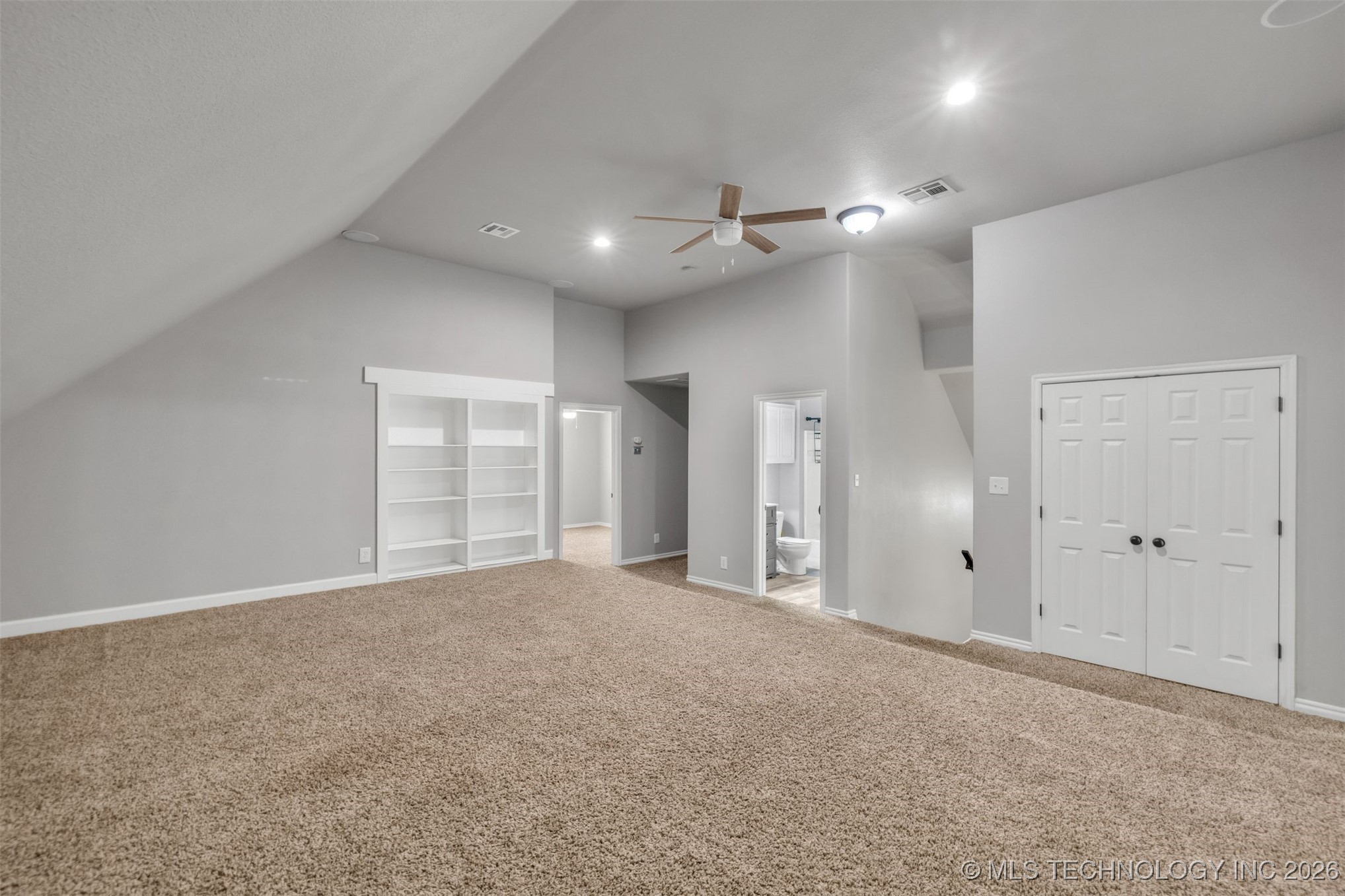 11515 S Mulberry Court