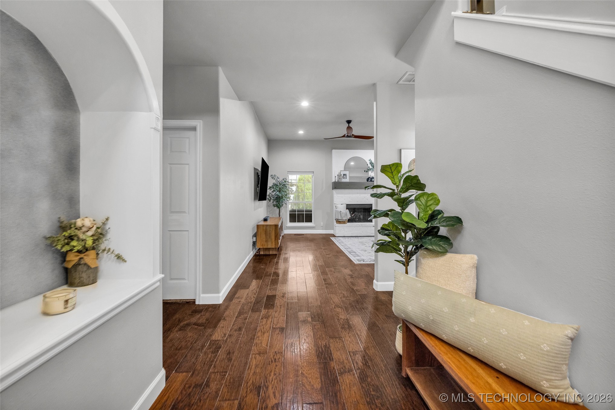 11515 S Mulberry Court