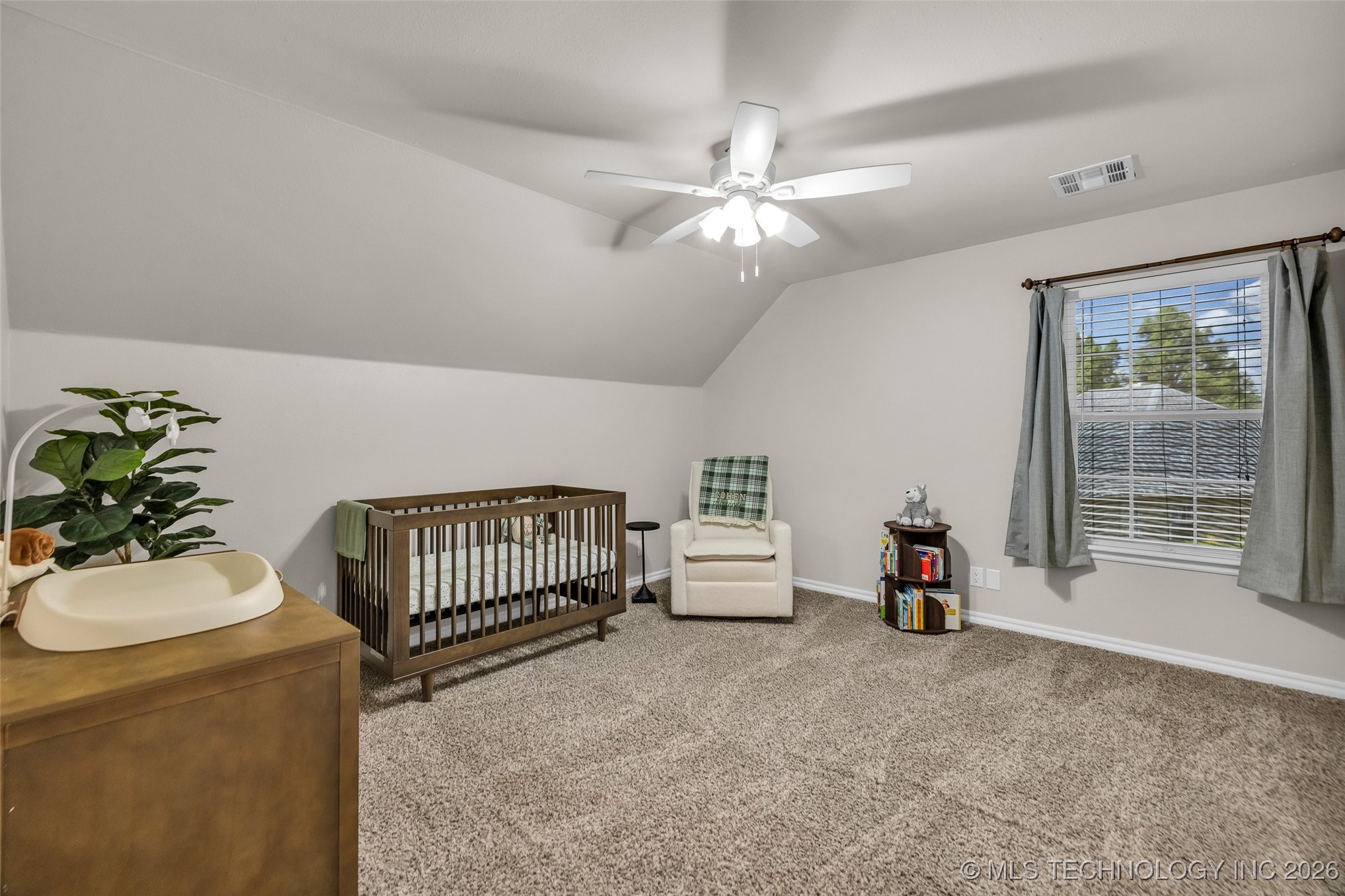 11515 S Mulberry Court