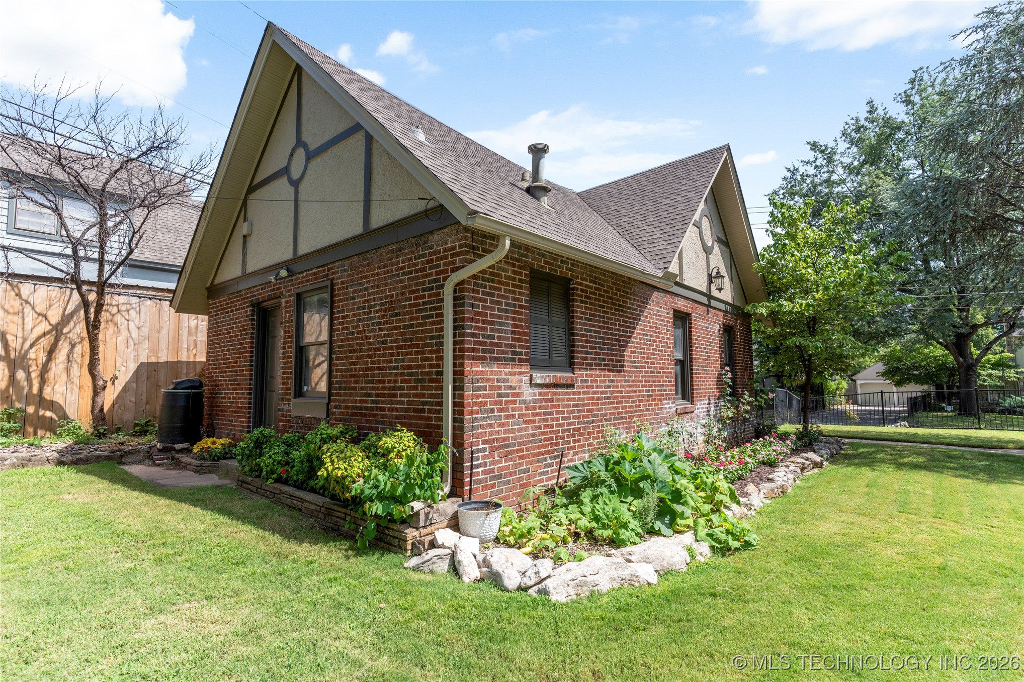 2261 S Terwilleger Boulevard