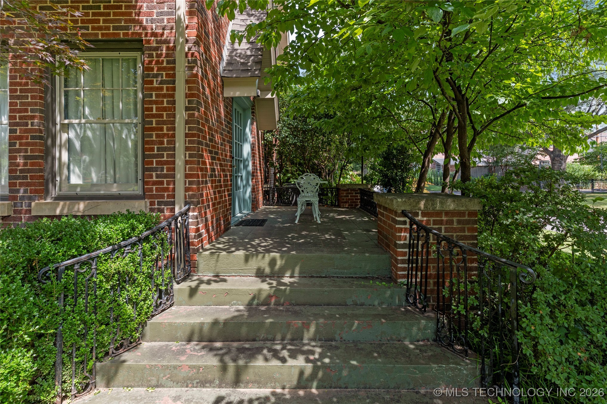 2261 S Terwilleger Boulevard