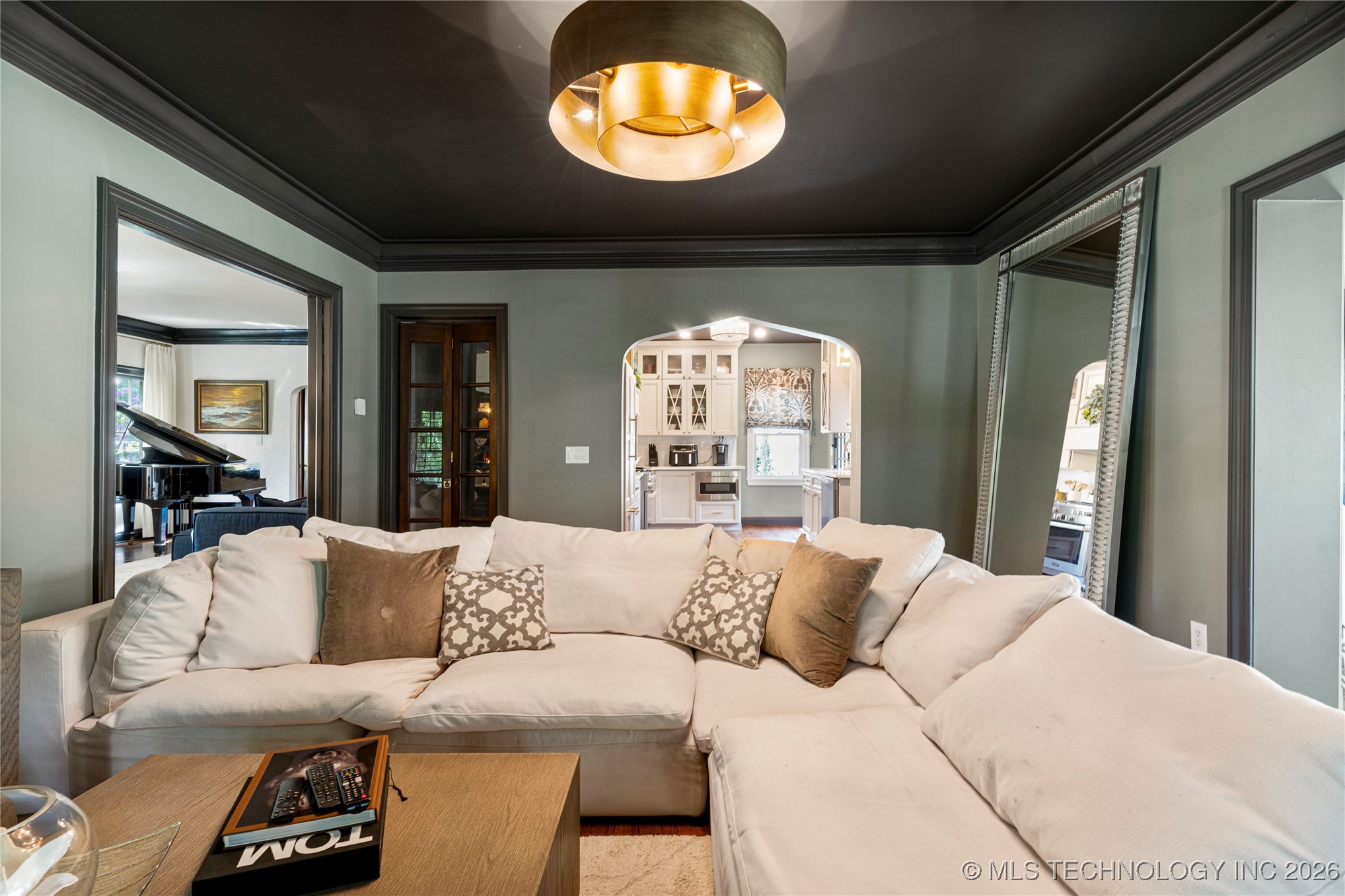 2261 S Terwilleger Boulevard