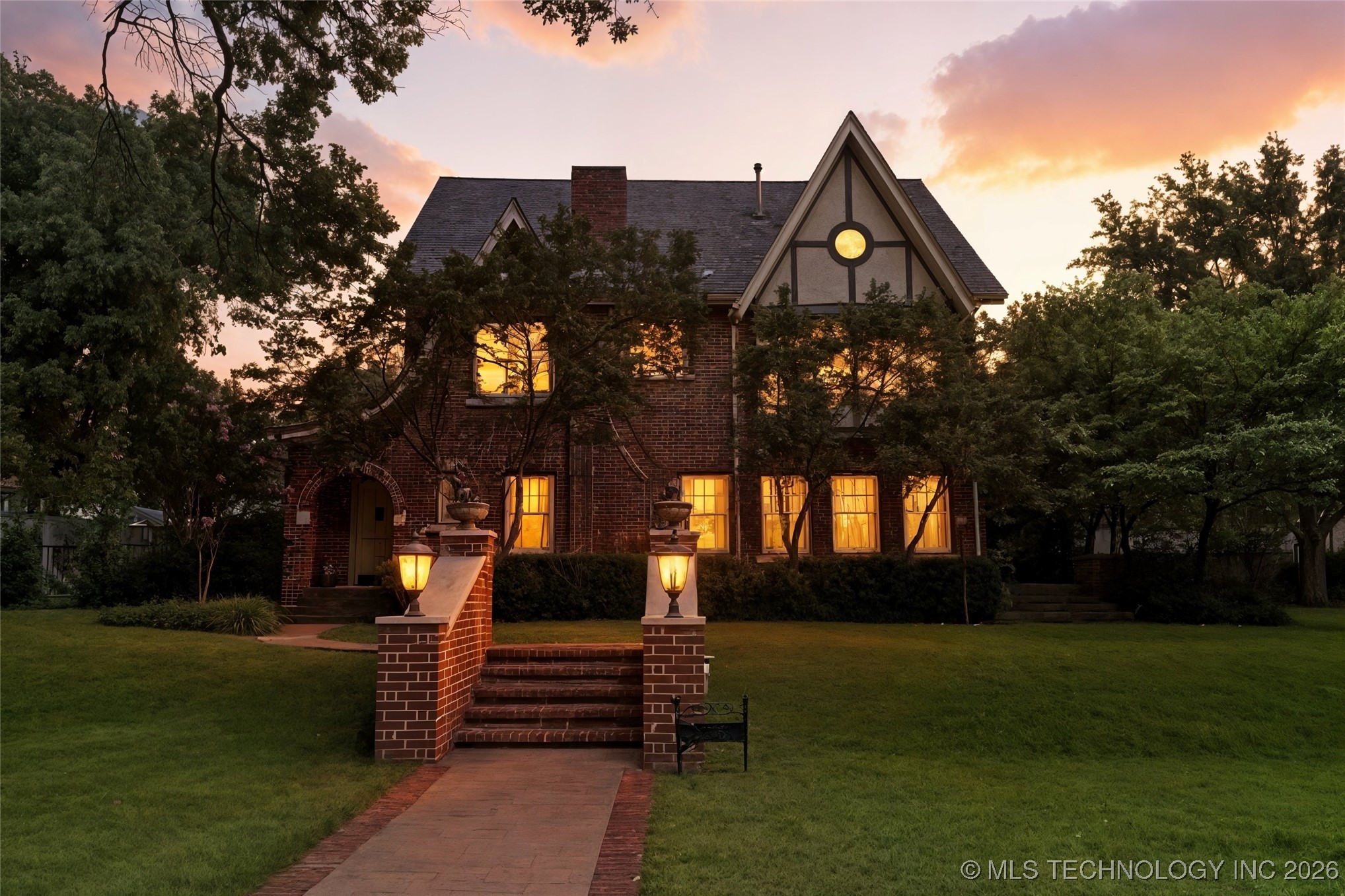 2261 S Terwilleger Boulevard