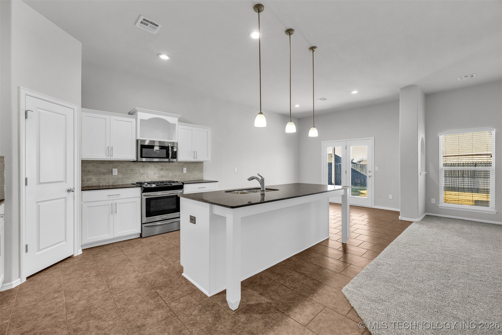 13636 S 91st East Avenue