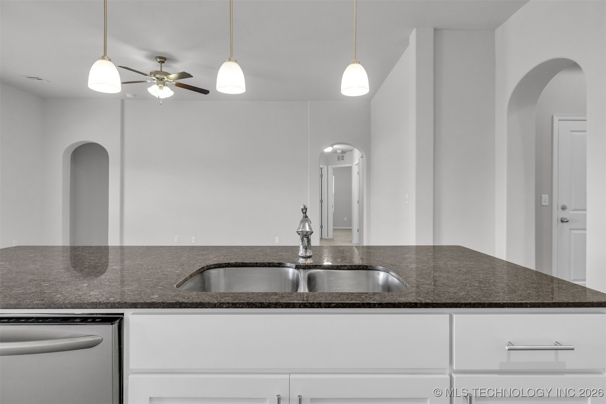 13636 S 91st East Avenue