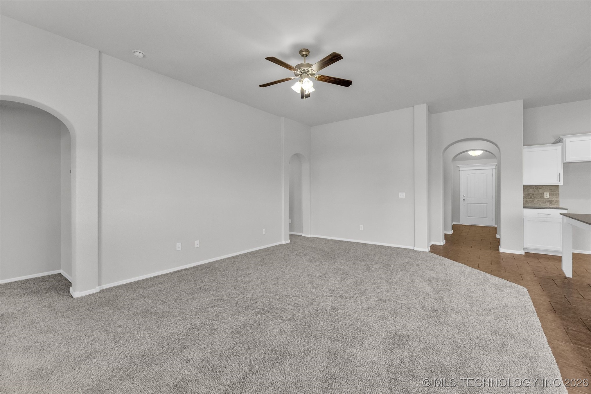 13636 S 91st East Avenue