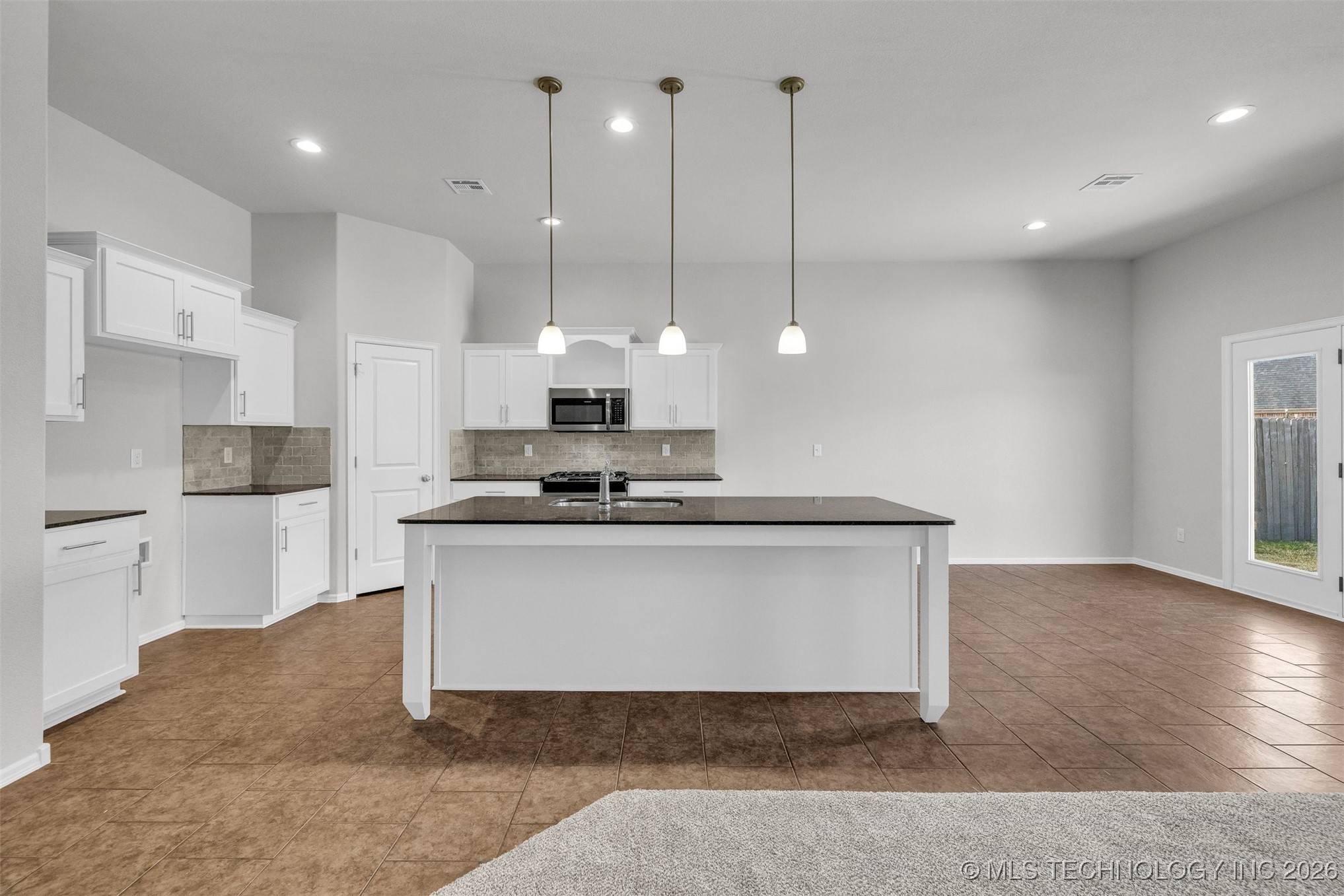 13636 S 91st East Avenue