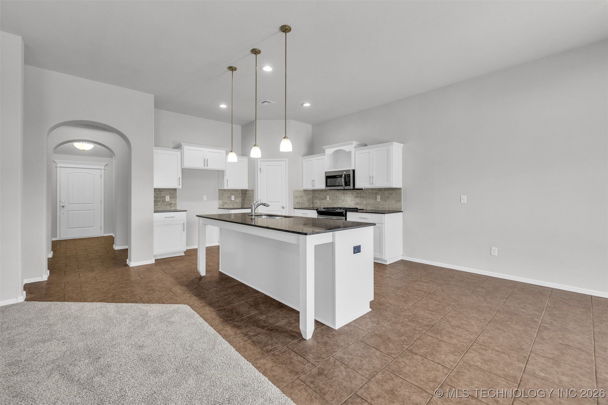 13636 S 91st East Avenue