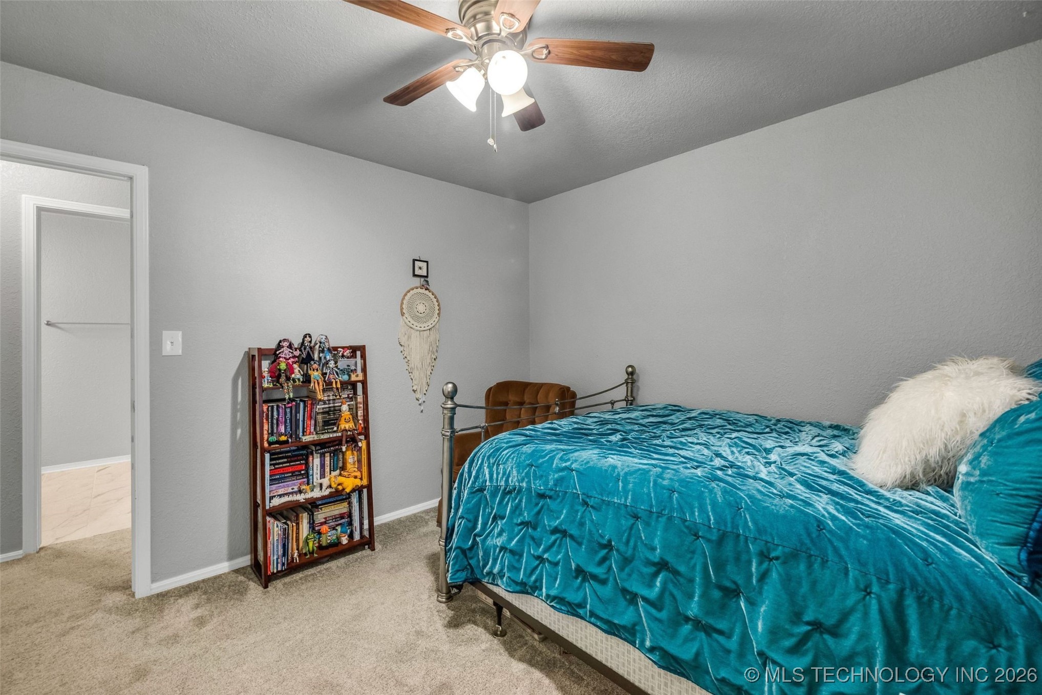 1109 N Hickory Court