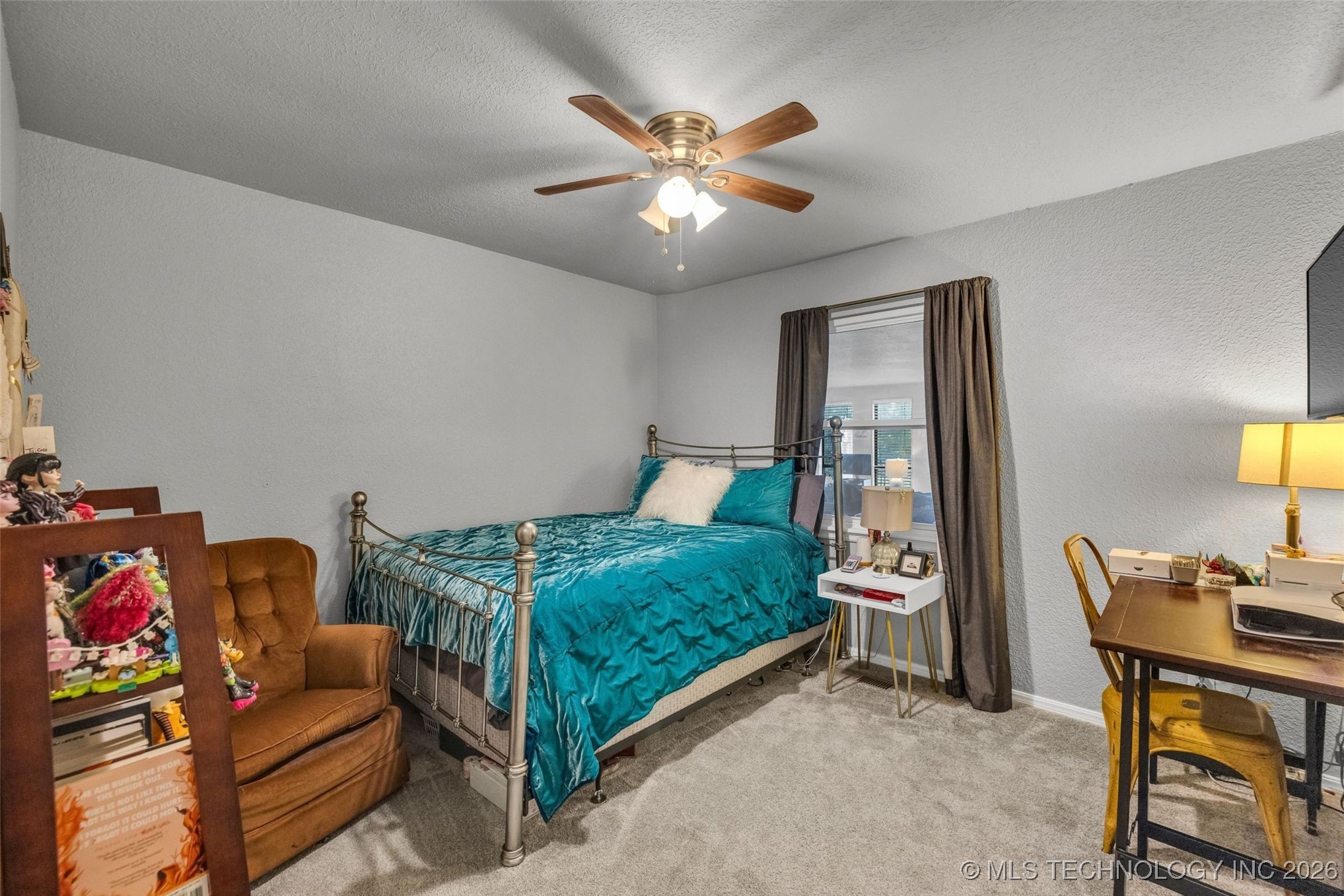 1109 N Hickory Court