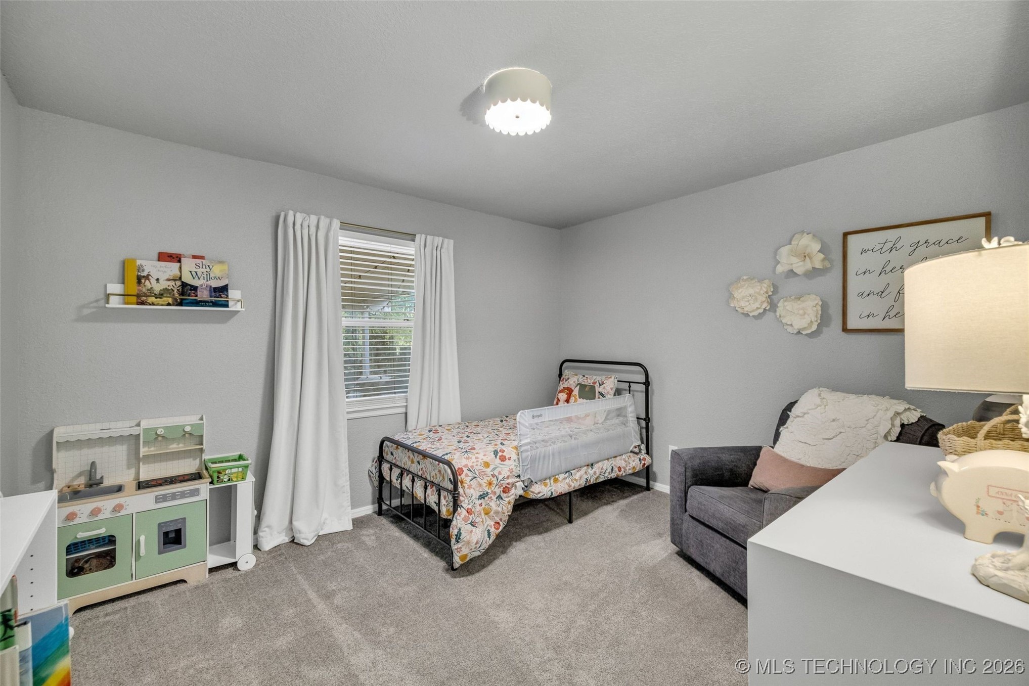 1109 N Hickory Court