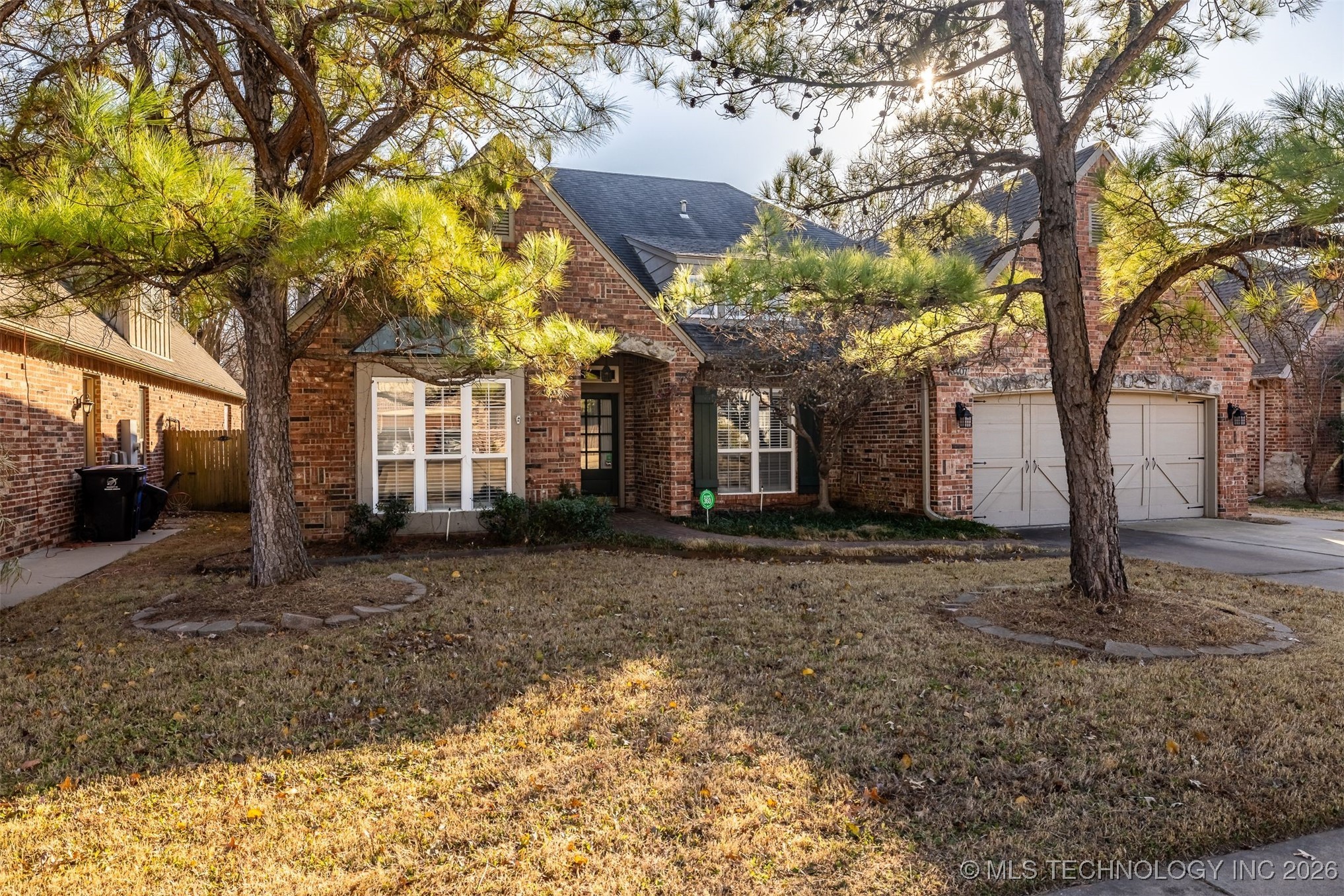 3407 W Urbana Street