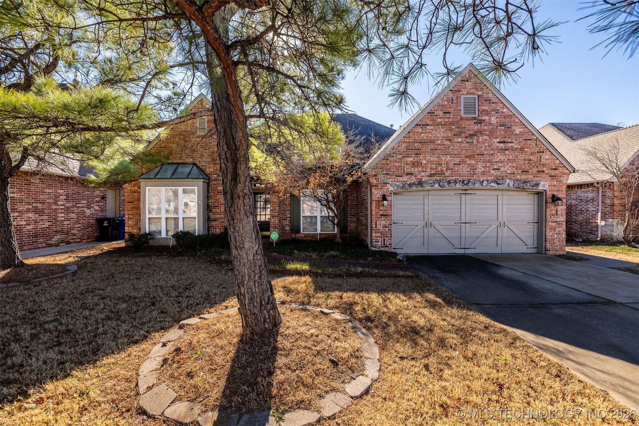 3407 W Urbana Street