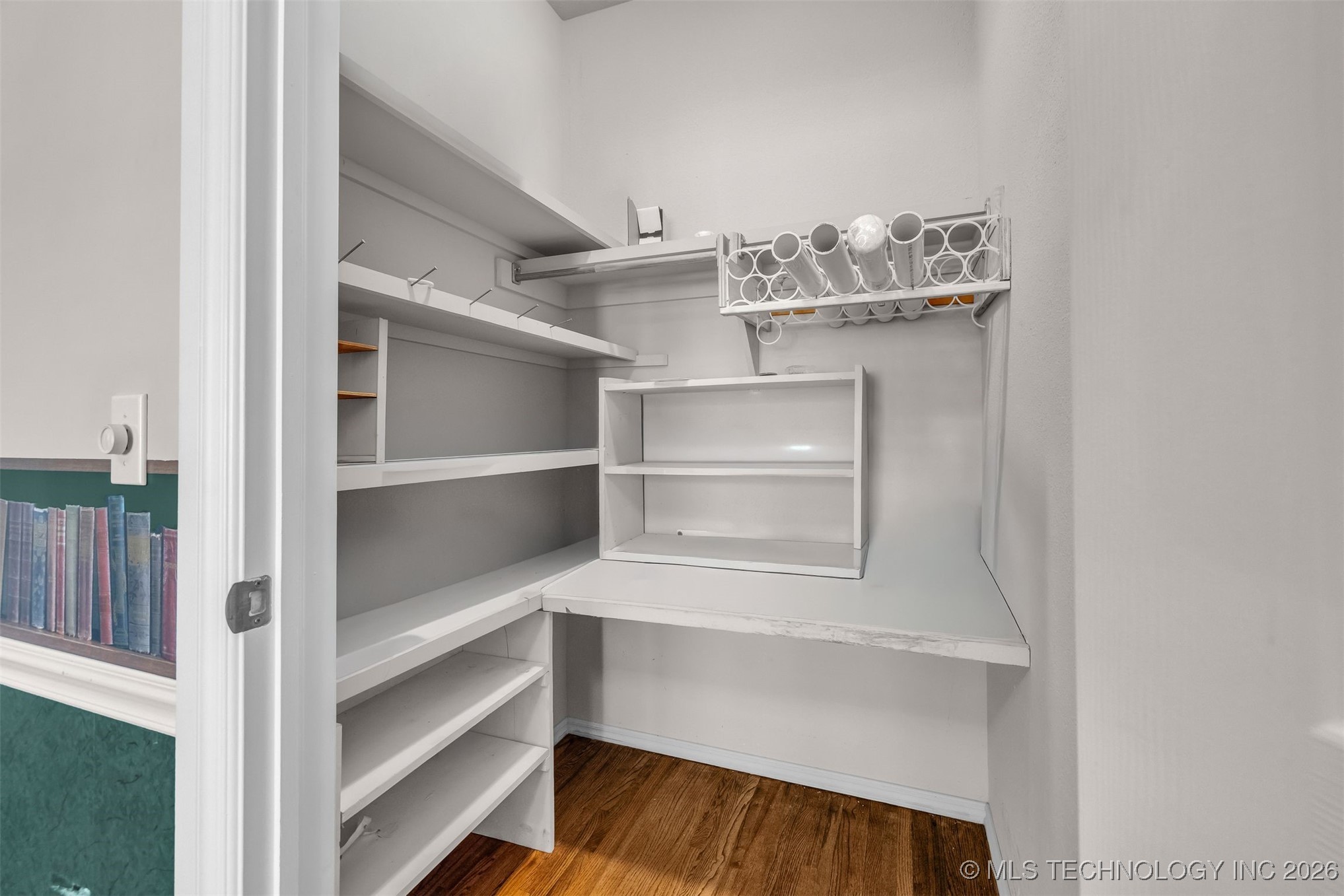 3407 W Urbana Street