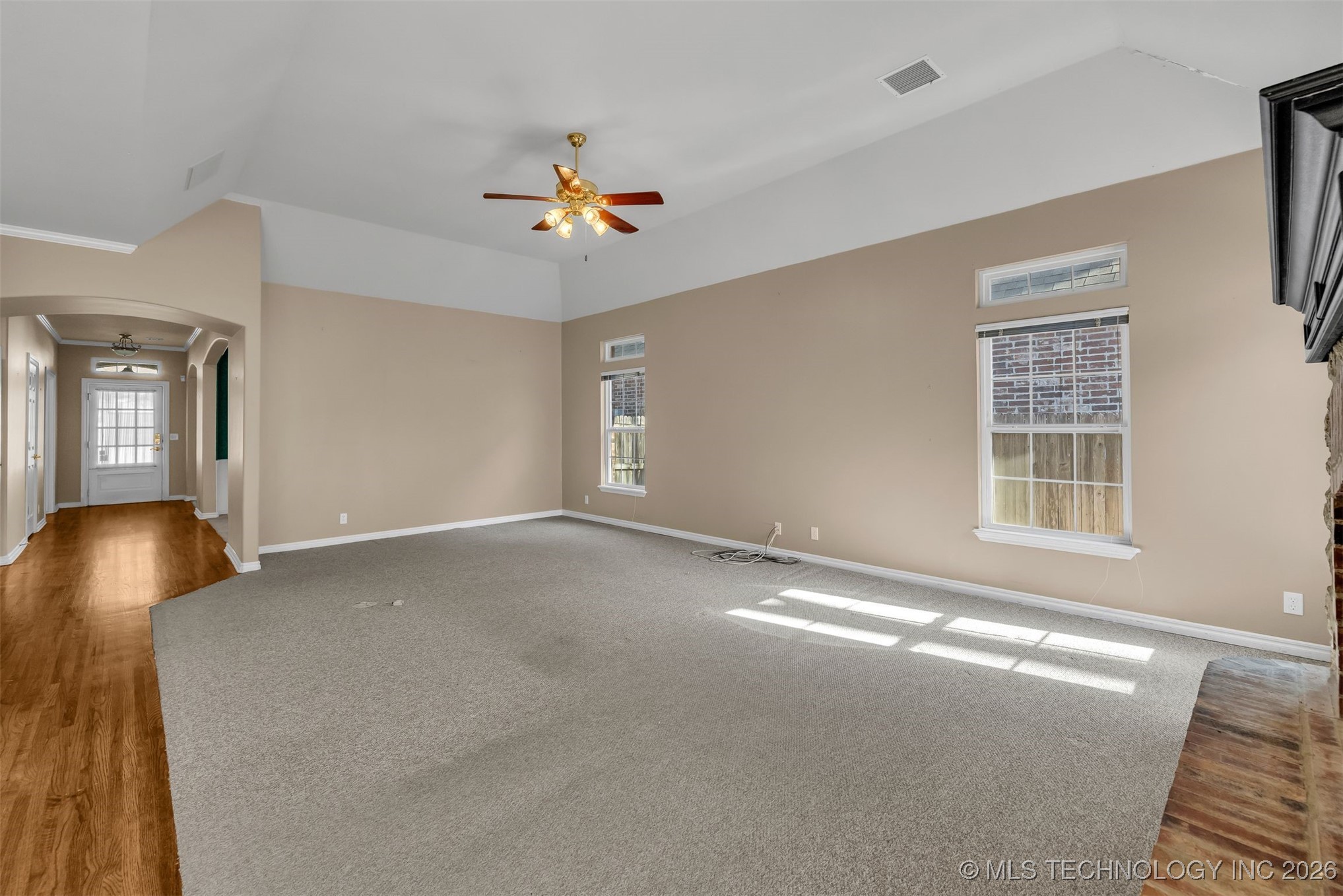 3407 W Urbana Street