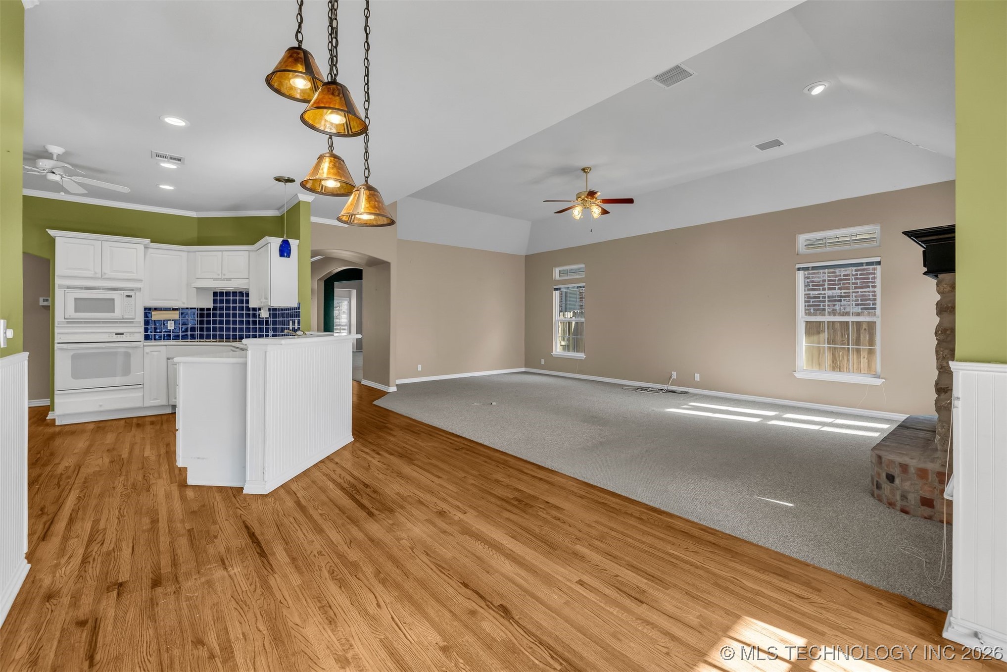 3407 W Urbana Street