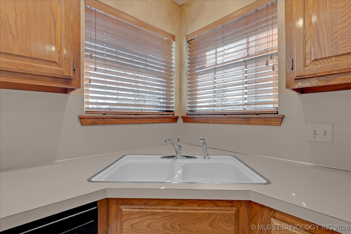 9313 S 87th East Avenue