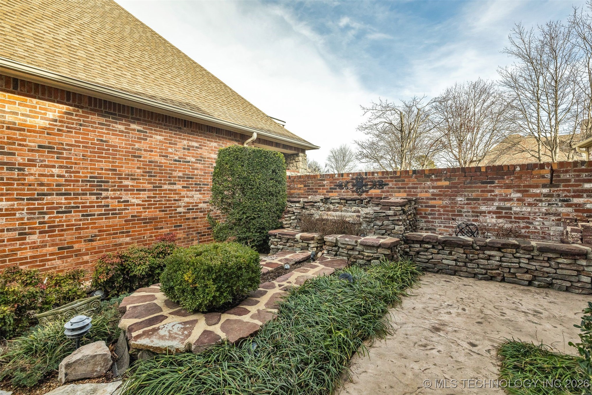 5904 W Orlando Circle