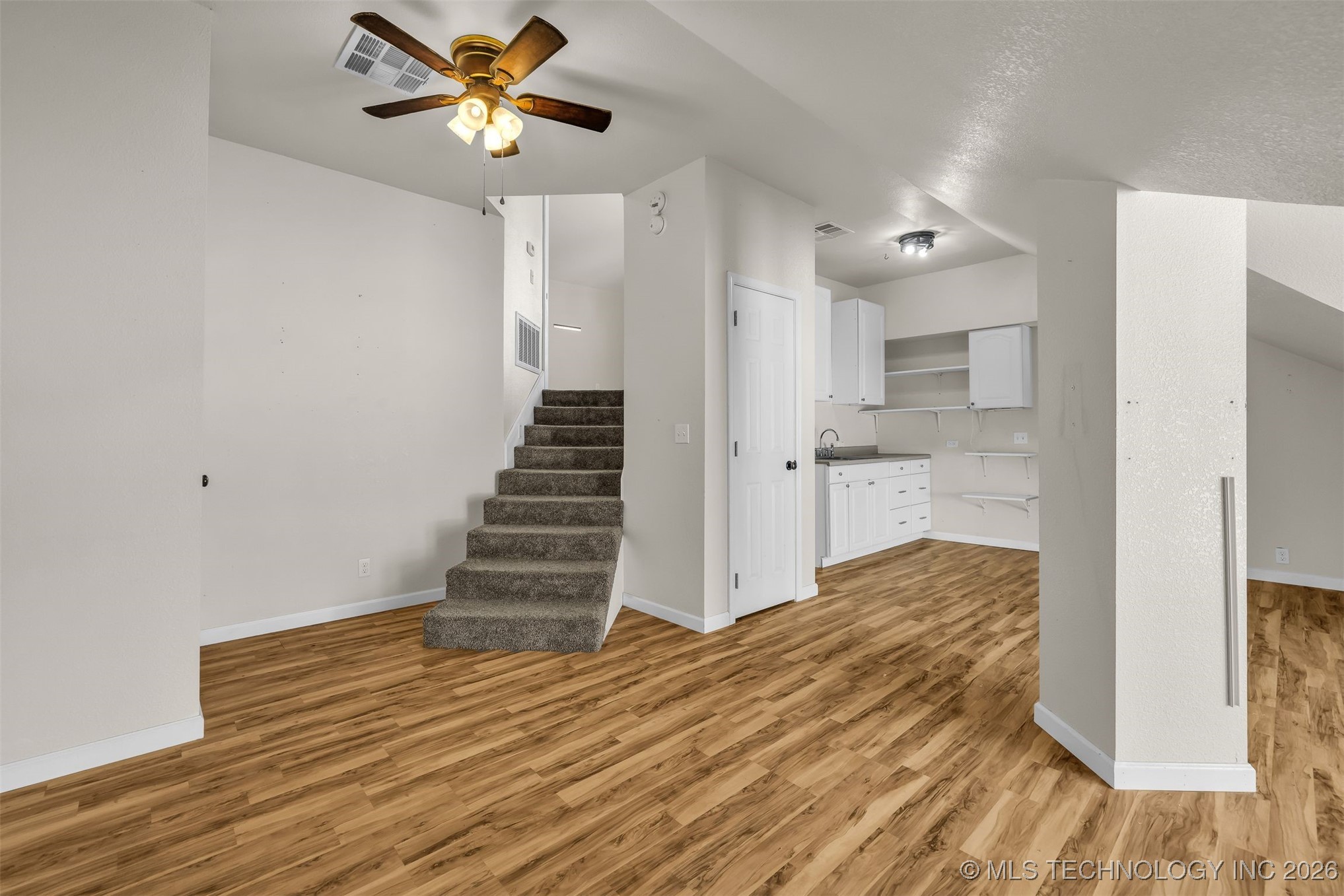 12315 S Garnett Road