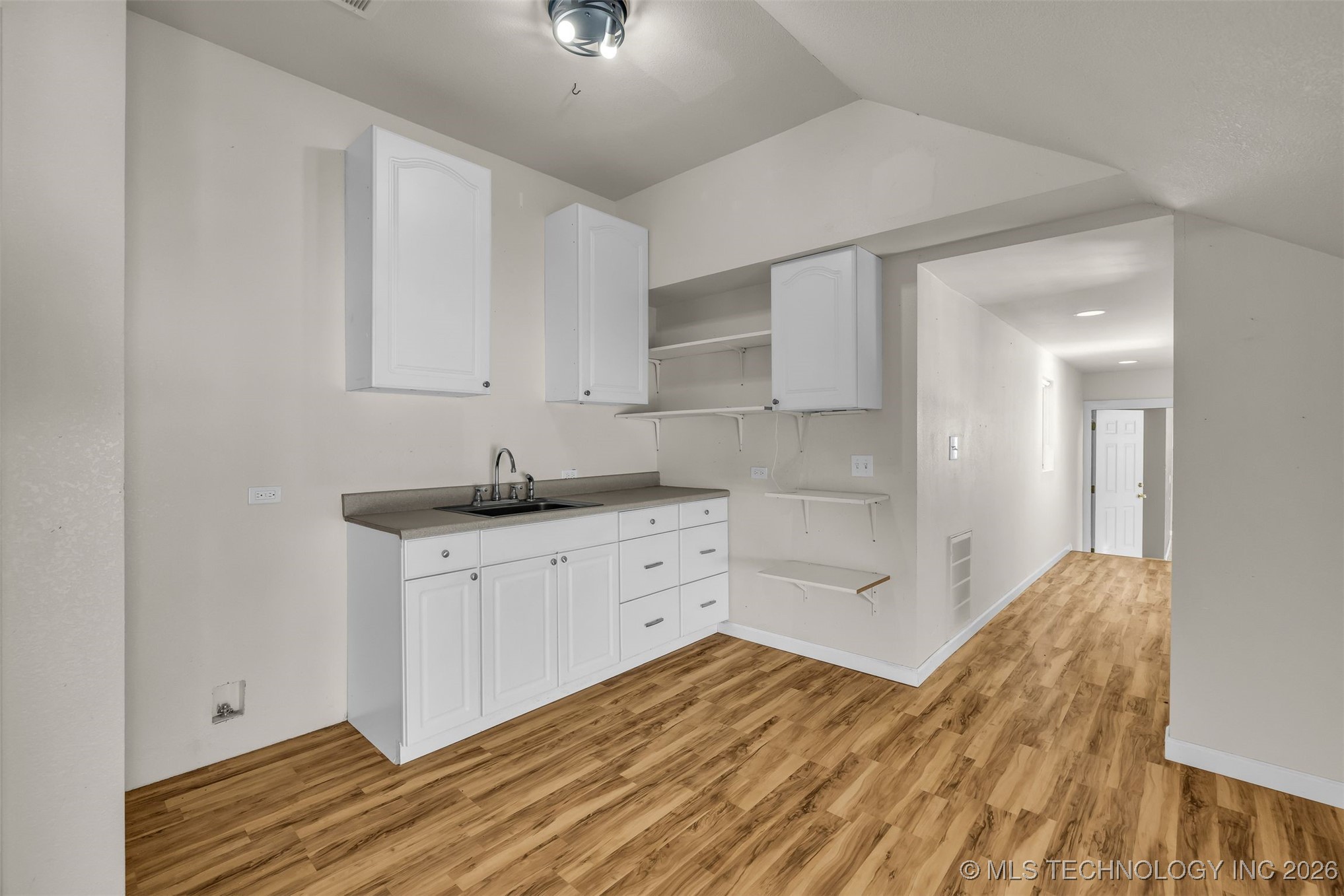 12315 S Garnett Road