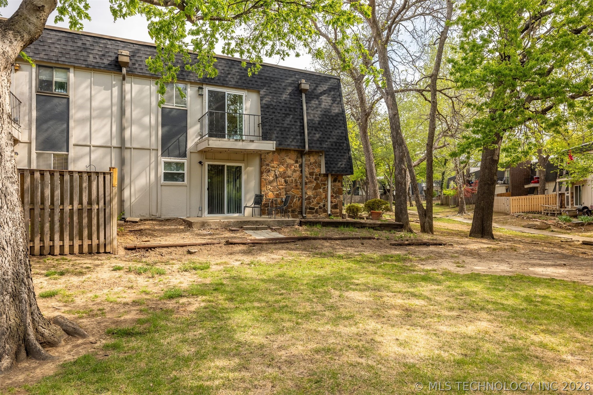 4406 E 68th Street 472