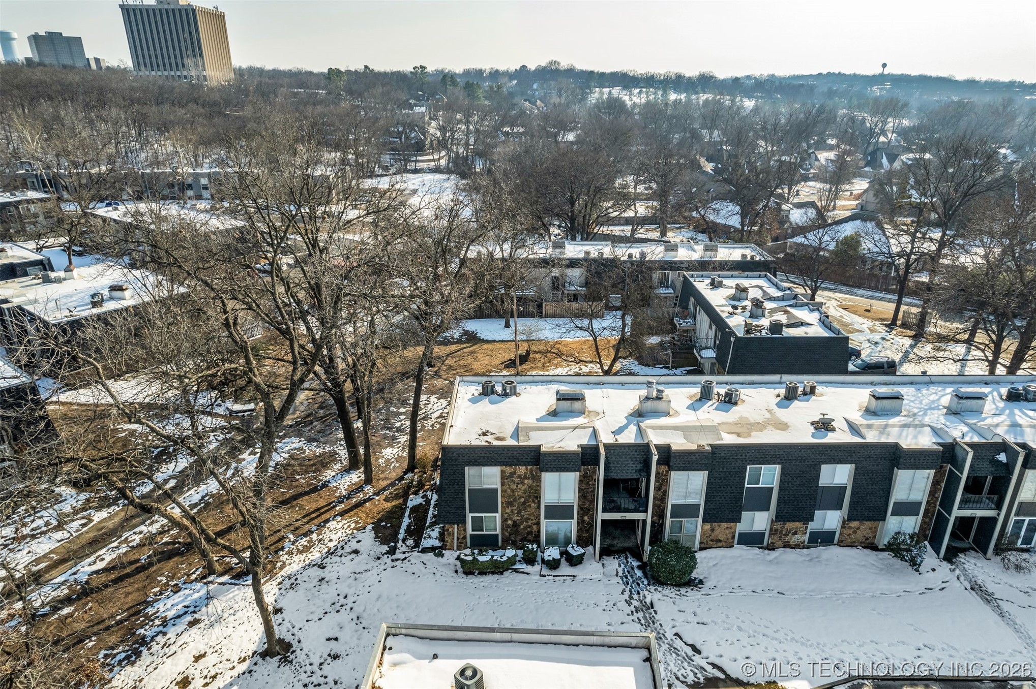 4406 E 68th Street 472