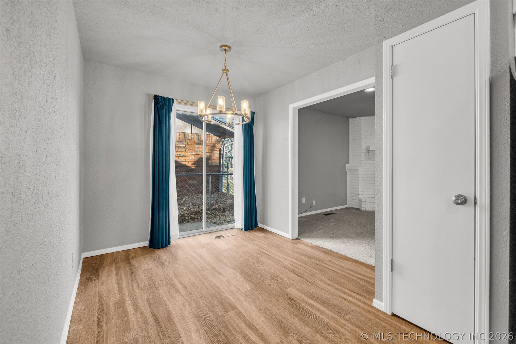 1109 N Hickory Court