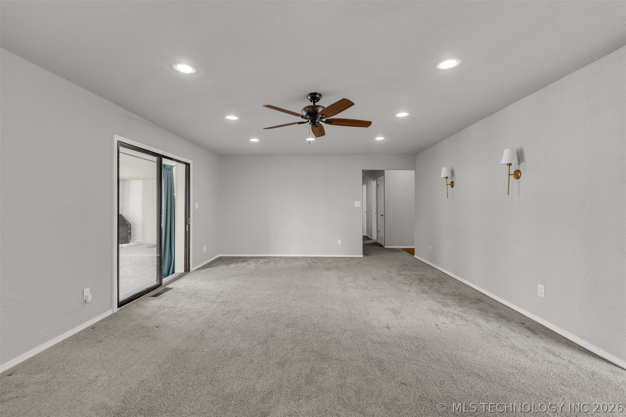 1109 N Hickory Court