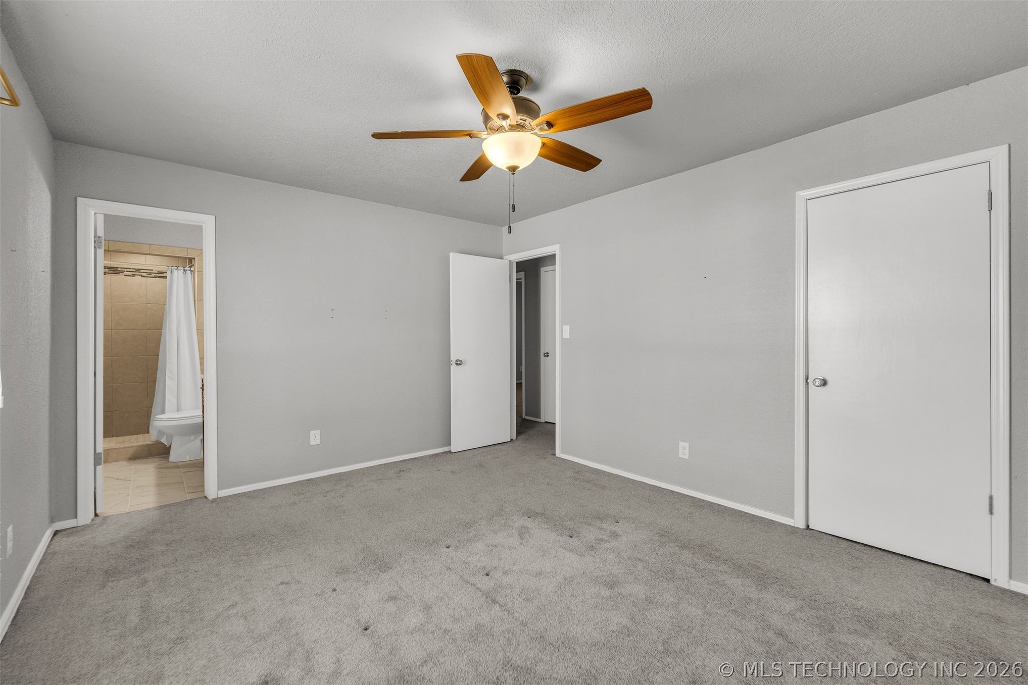 1109 N Hickory Court