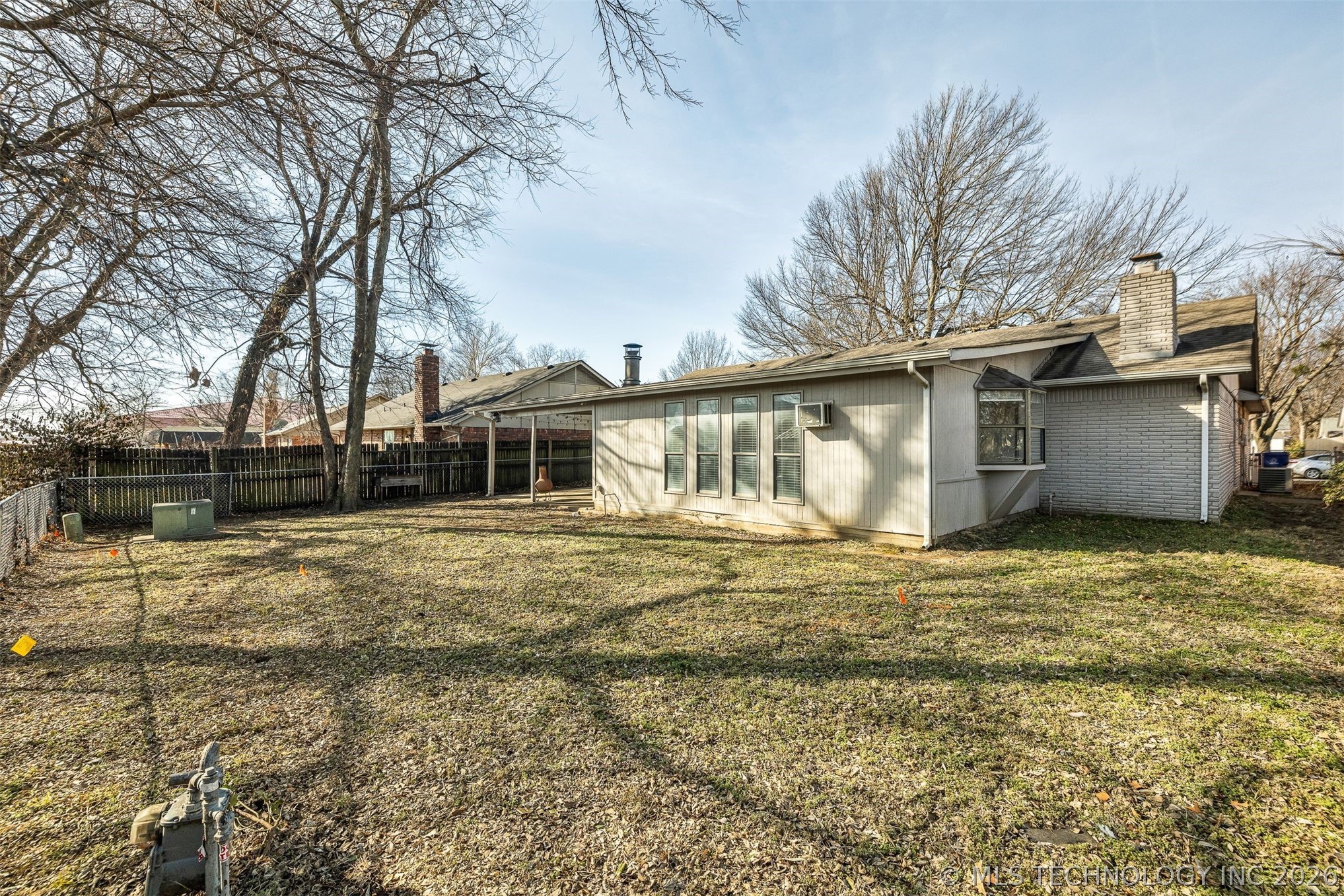 1109 N Hickory Court