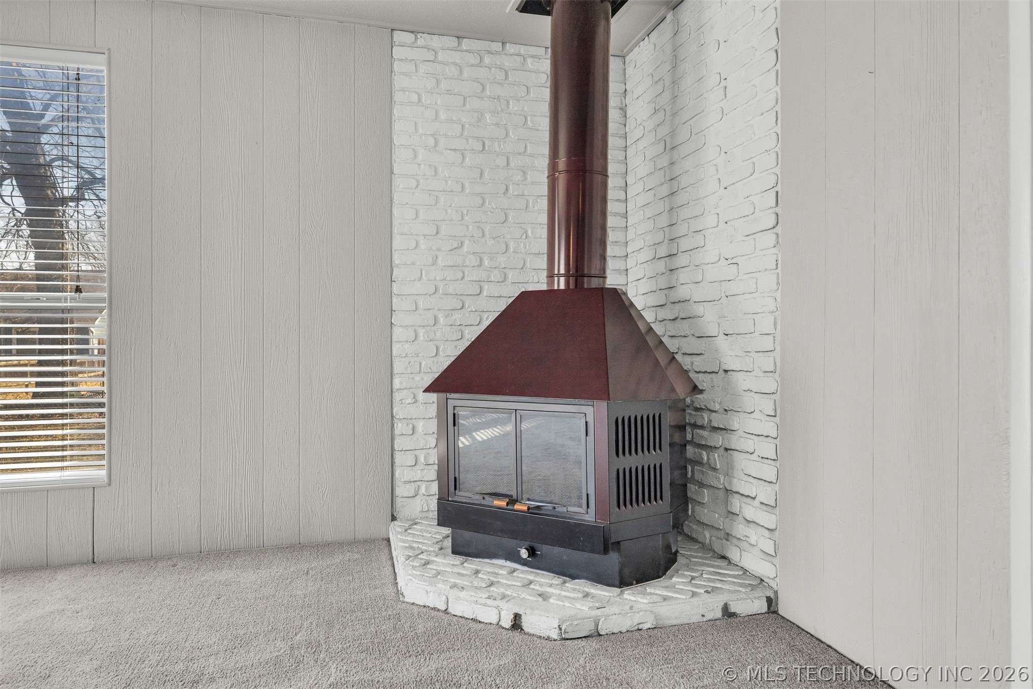 1109 N Hickory Court