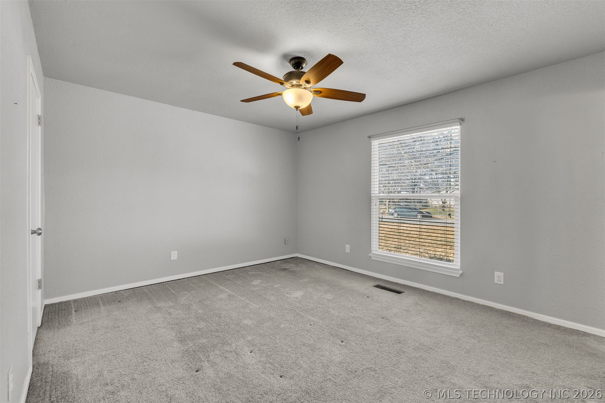 1109 N Hickory Court