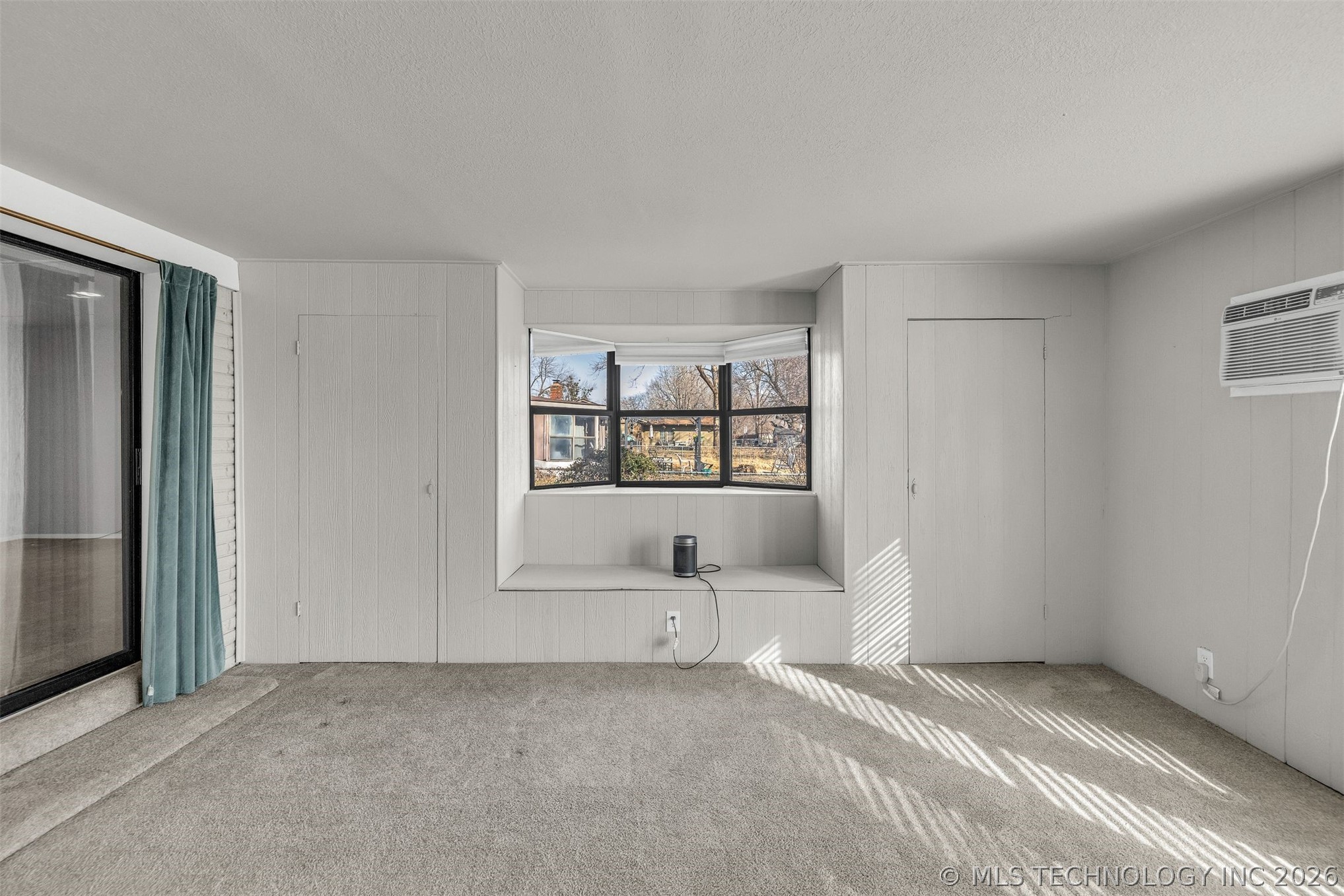 1109 N Hickory Court