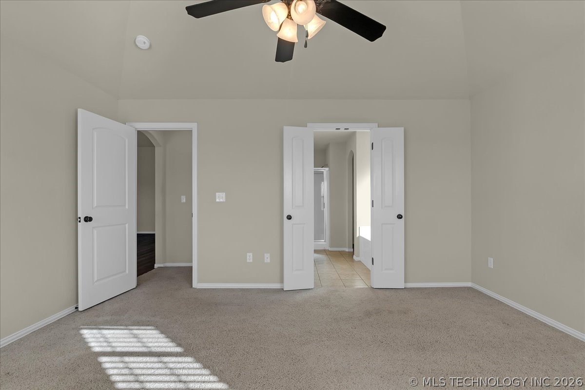 2405 W Quinton Street