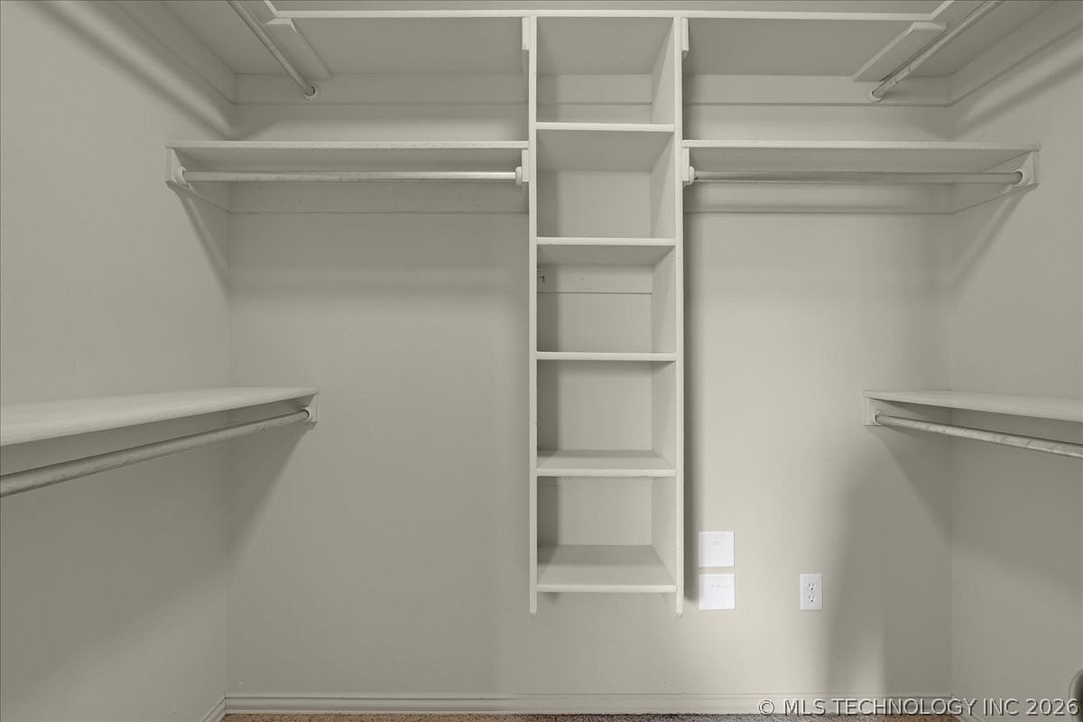 2405 W Quinton Street