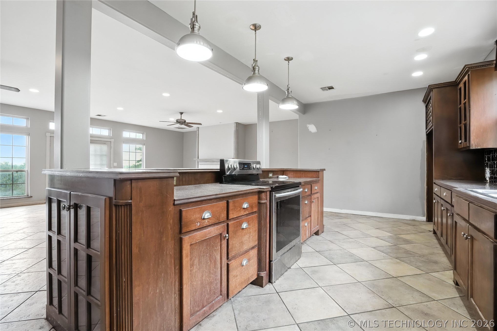 13900 W 146th Street S