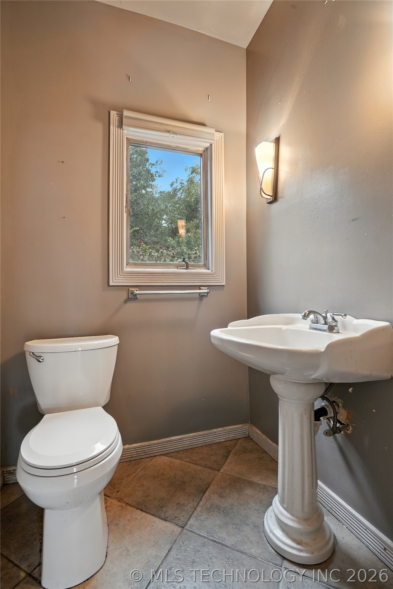 13900 W 146th Street S