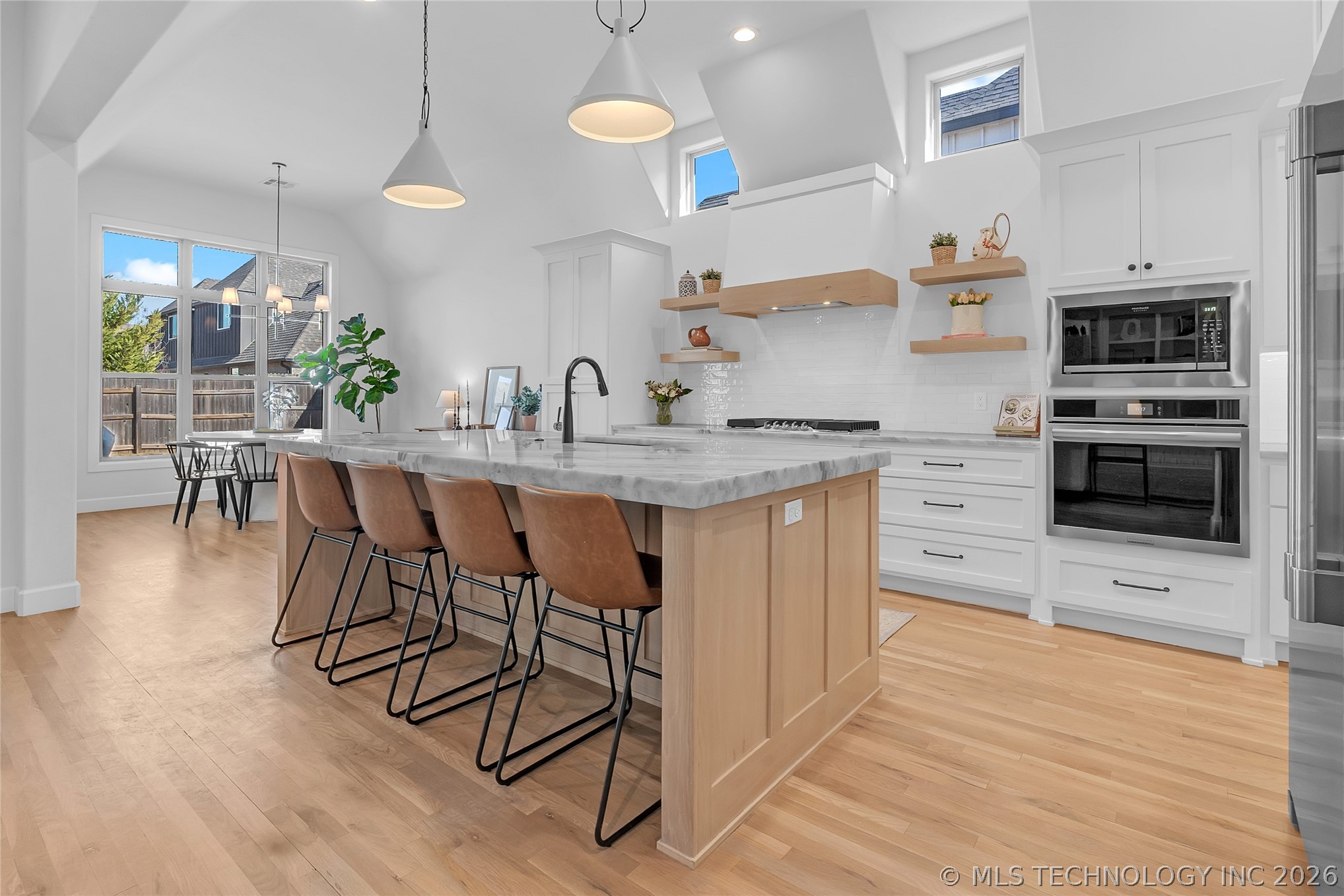 5327 E 124th Place S