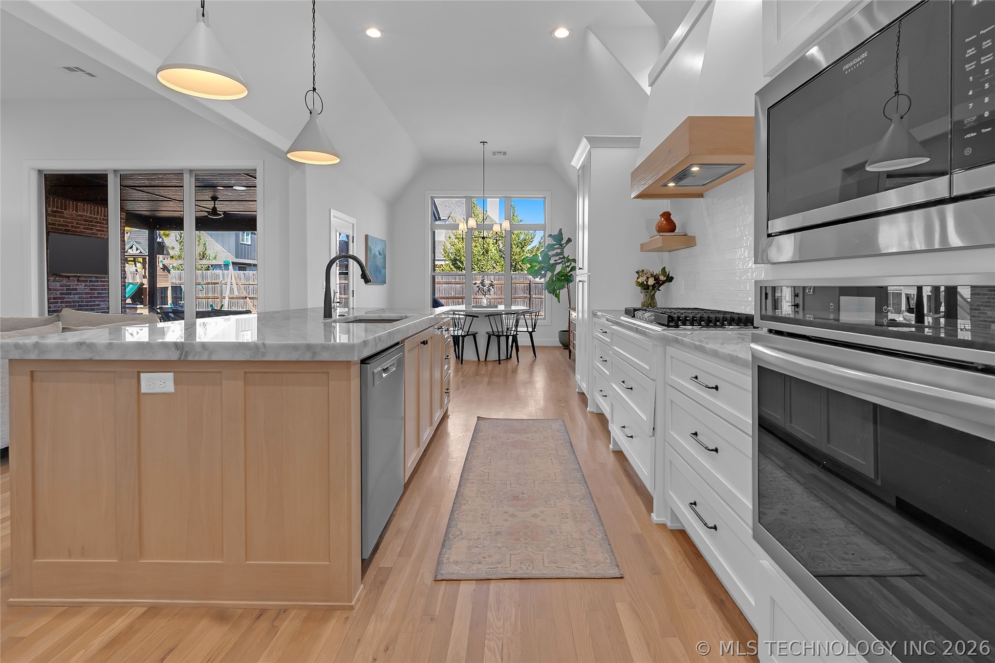 5327 E 124th Place S