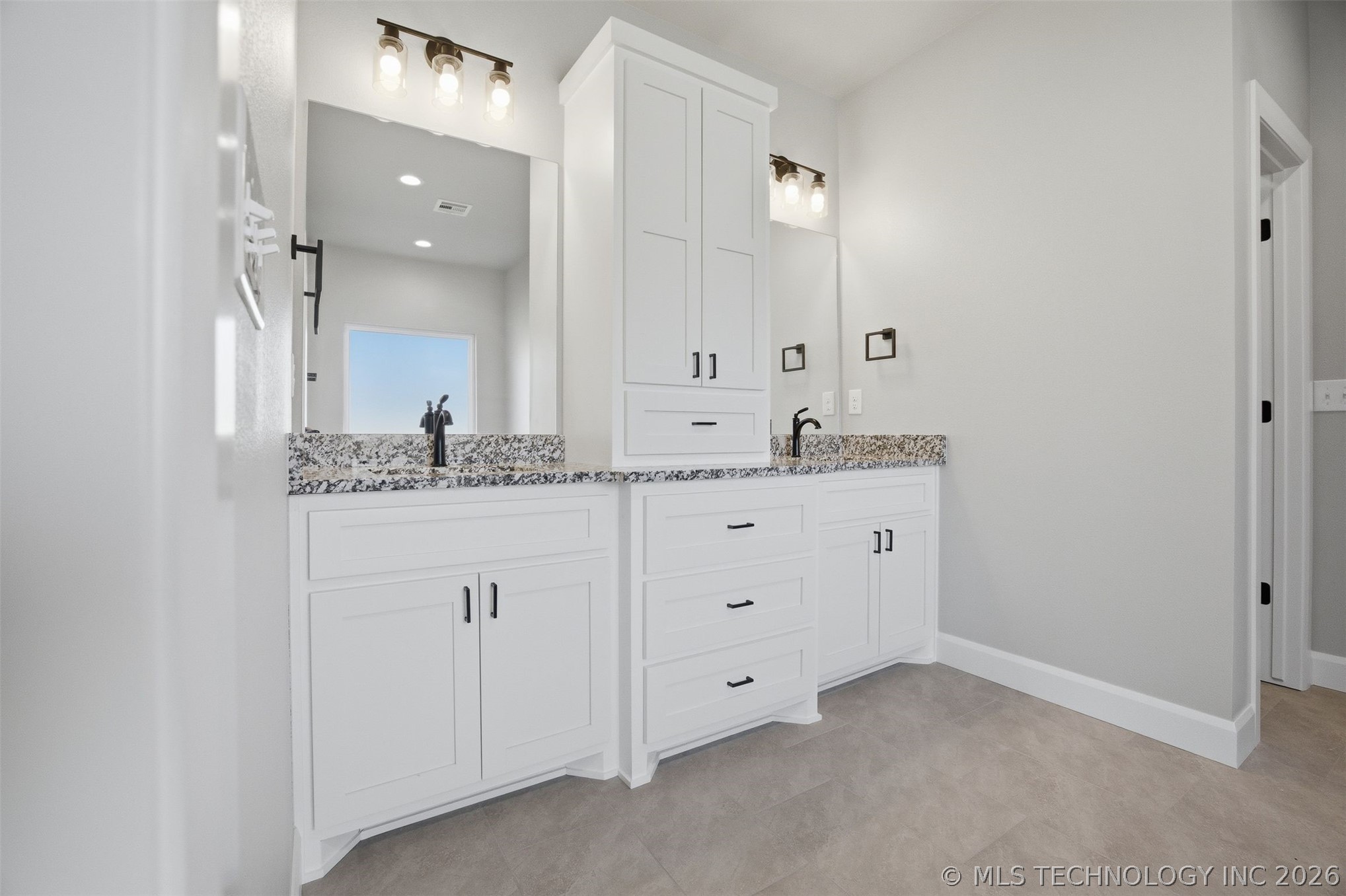 15439 N 55th West Avenue