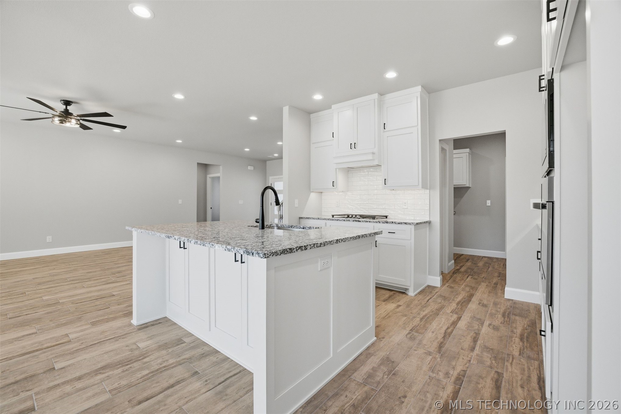 15439 N 55th West Avenue