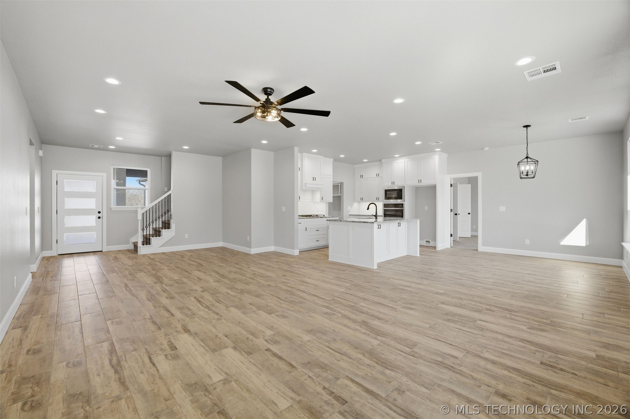 15439 N 55th West Avenue