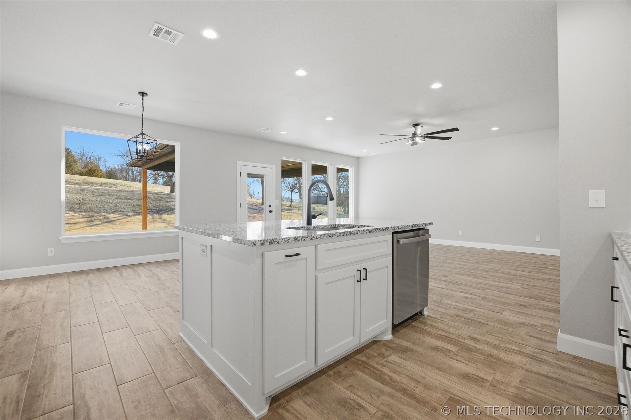 15439 N 55th West Avenue