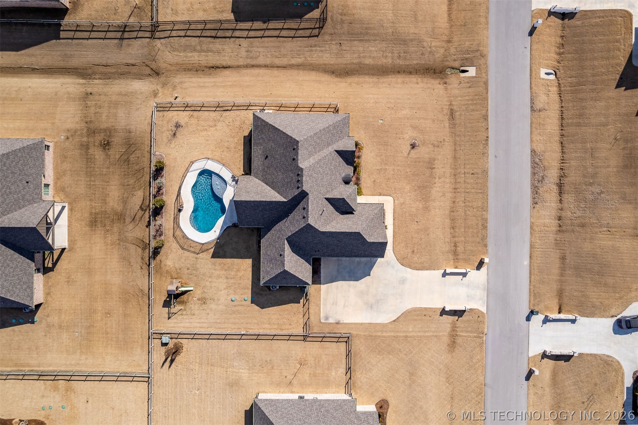 11391 S 213th East Avenue