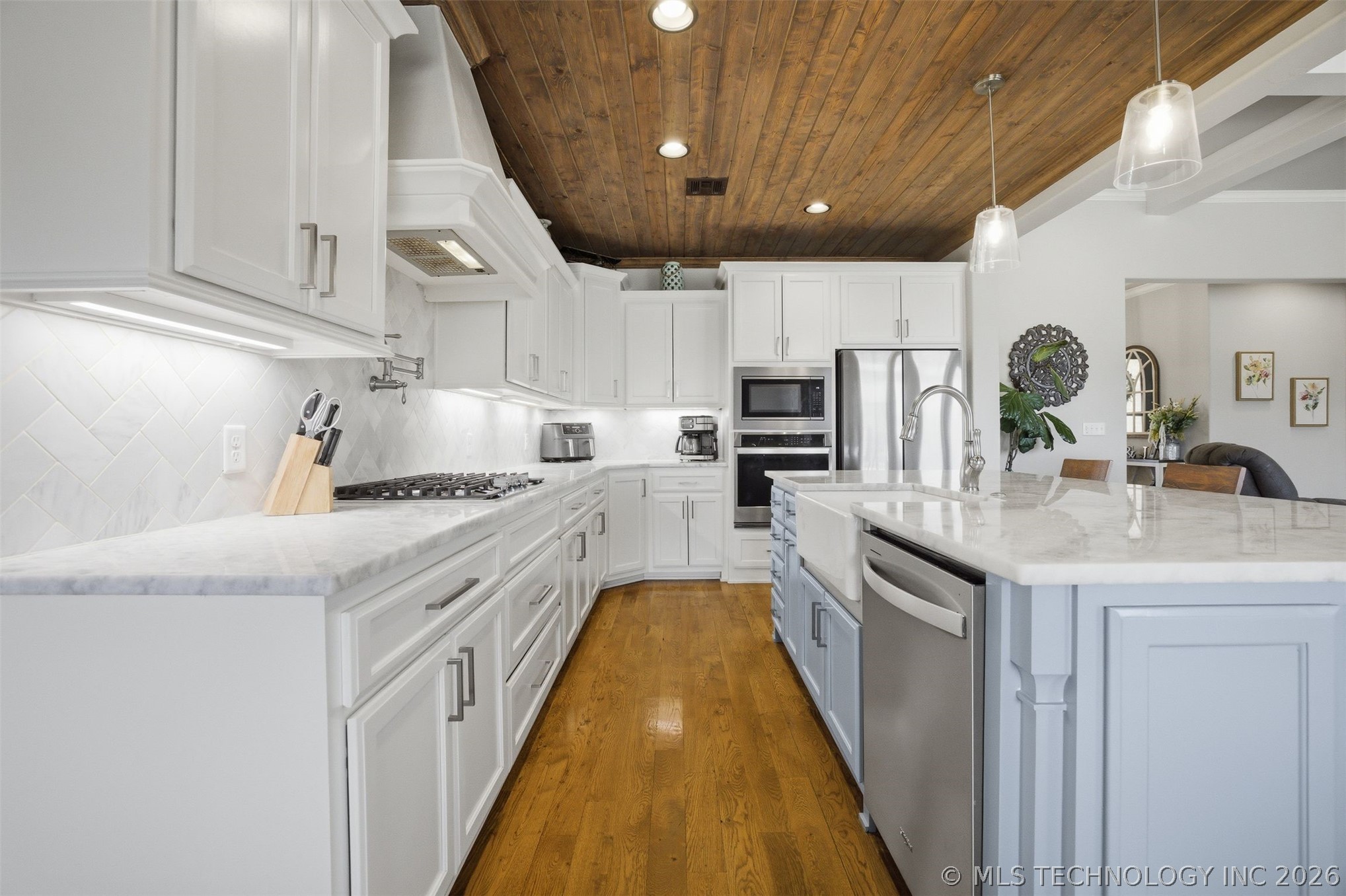 11391 S 213th East Avenue