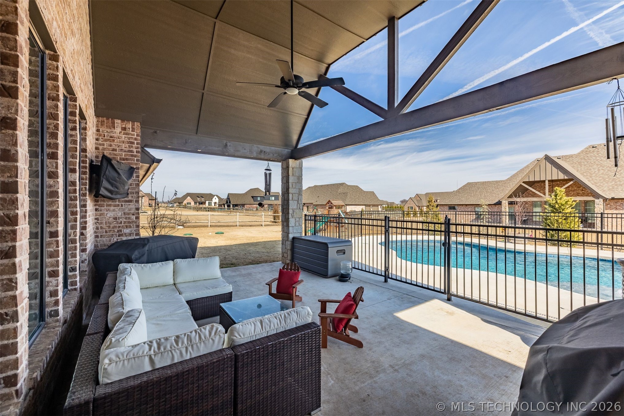 11391 S 213th East Avenue