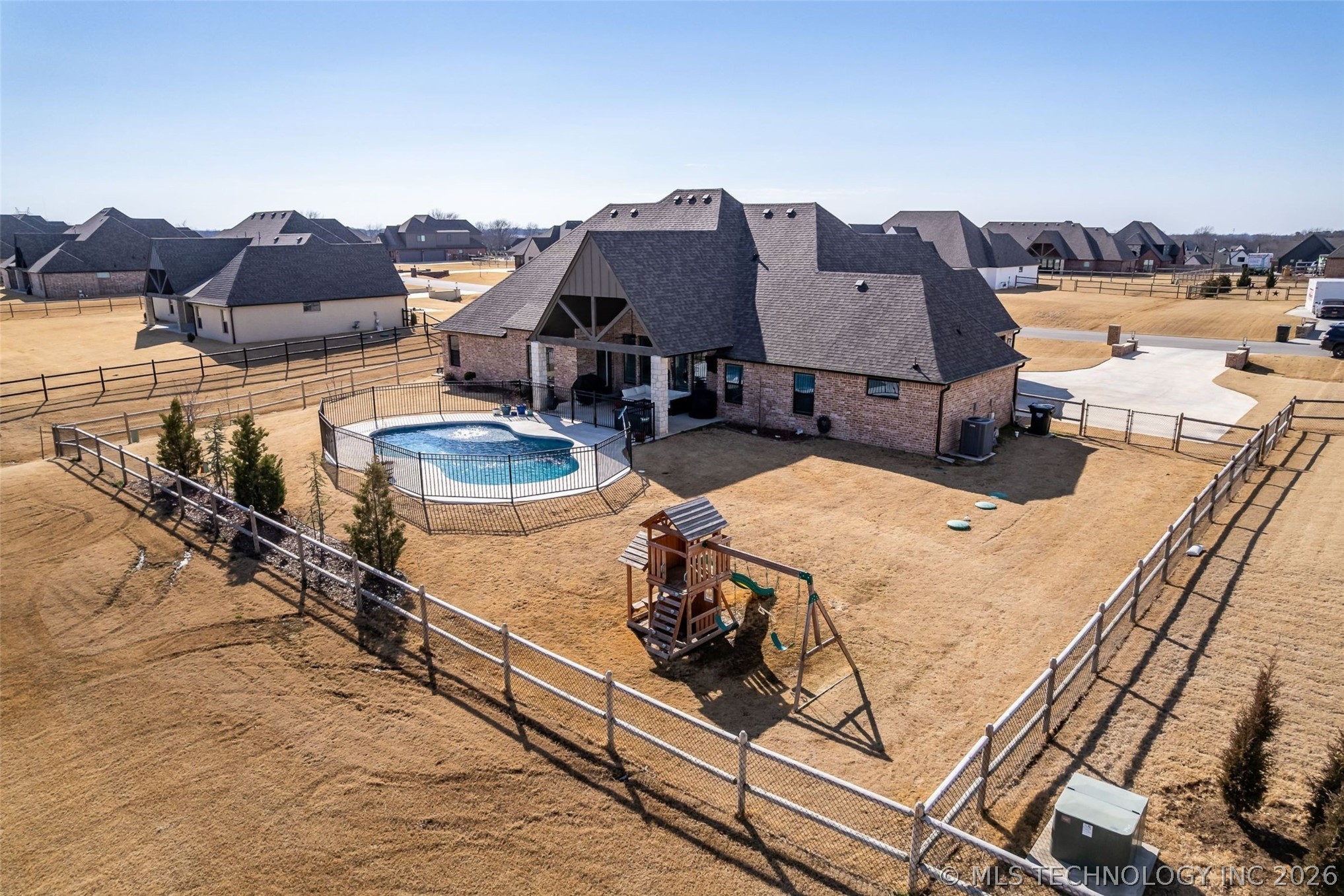 11391 S 213th East Avenue